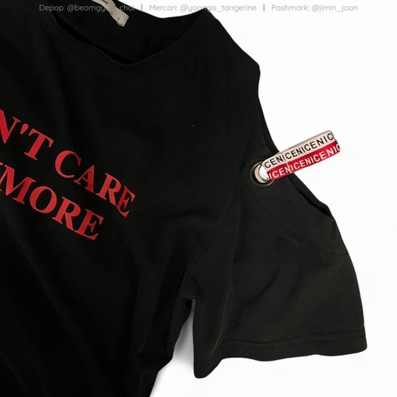 Graphic shirt with shoulder cutout - Picture 2 of 3